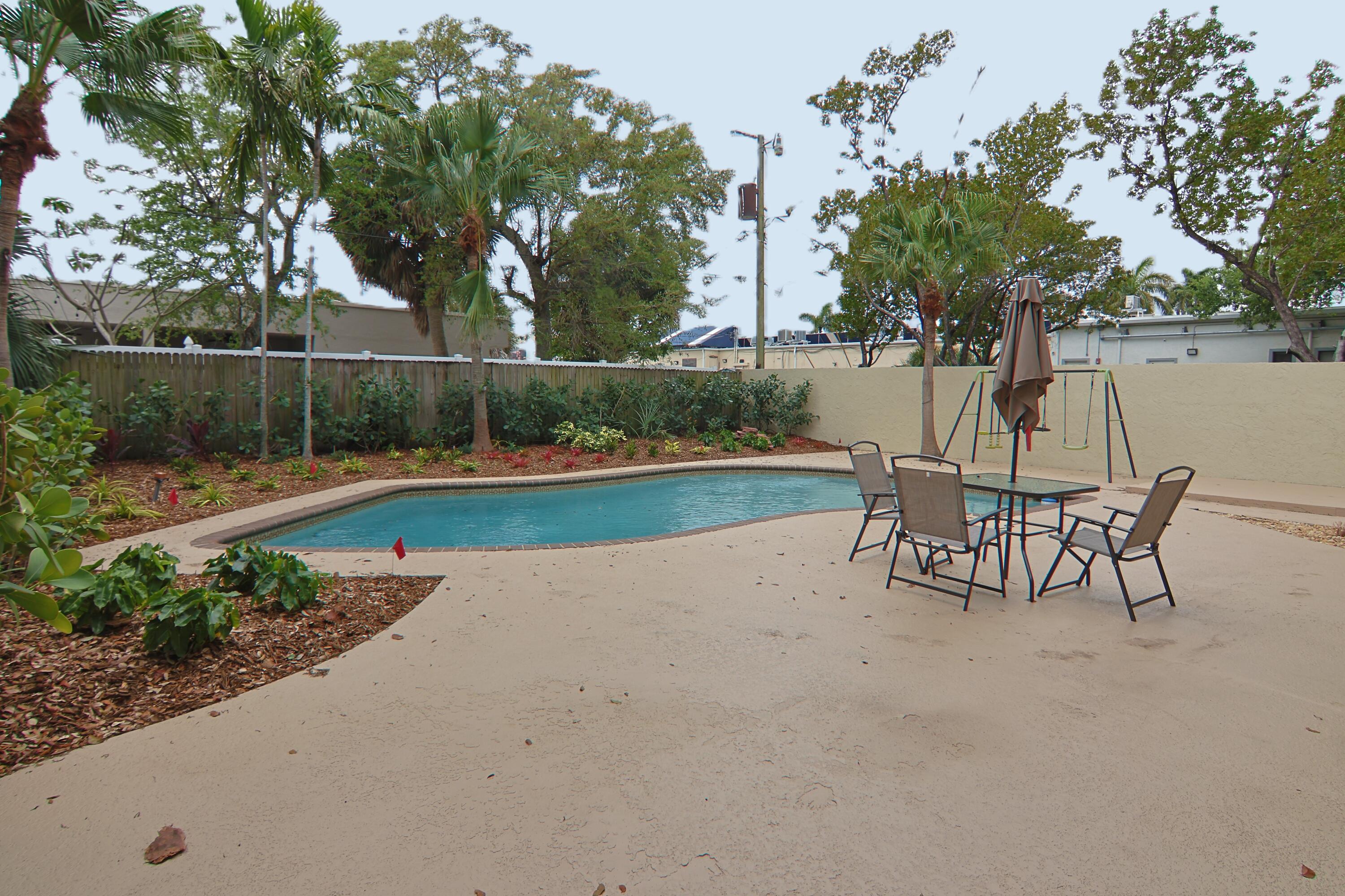 620 Hastings Street Boca Raton, FL 33487 - Photo 2 of 30 IMG_4785