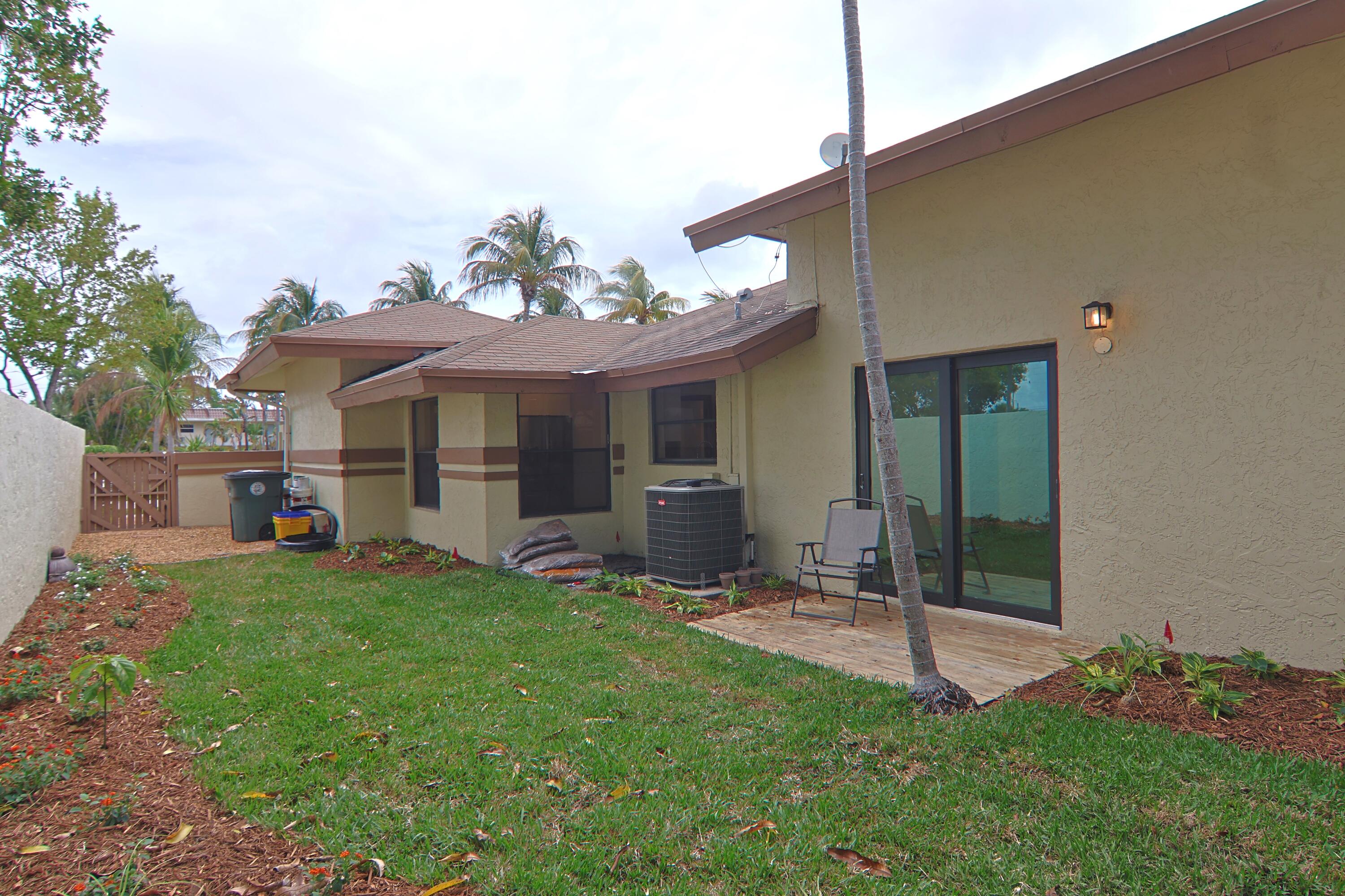 620 Hastings Street Boca Raton, FL 33487 - Photo 29 of 30 IMG_4841