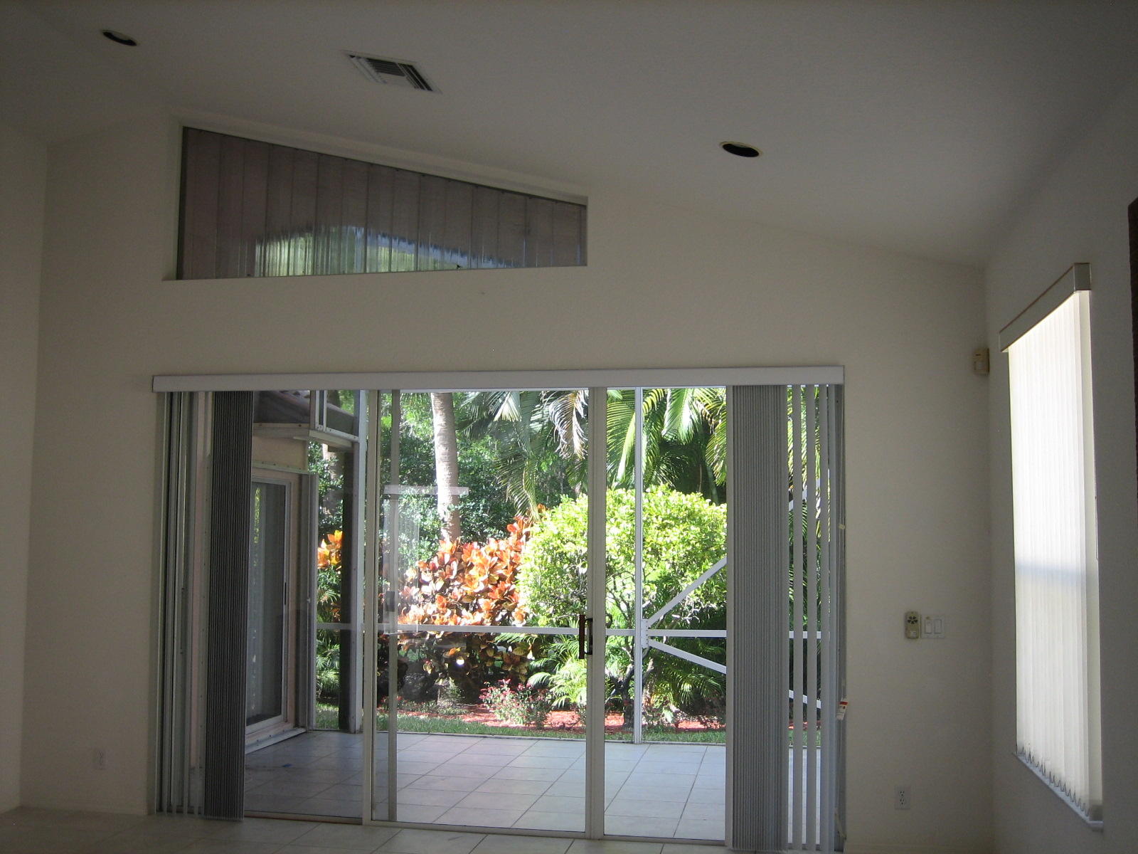5189 Brookview Drive Boynton Beach, FL 33437 - Photo 25 of 57 great room