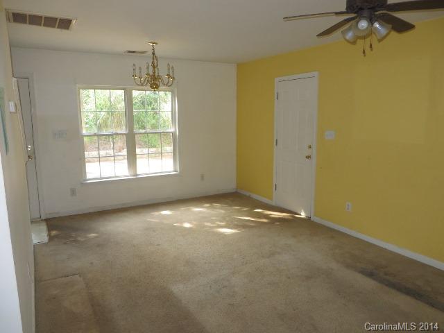 4195 Mt Beulah Road Maiden, NC 28650 - Photo 3 of 8