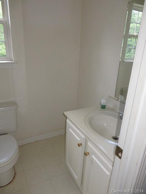 4195 Mt Beulah Road Maiden, NC 28650 - Photo 4 of 8