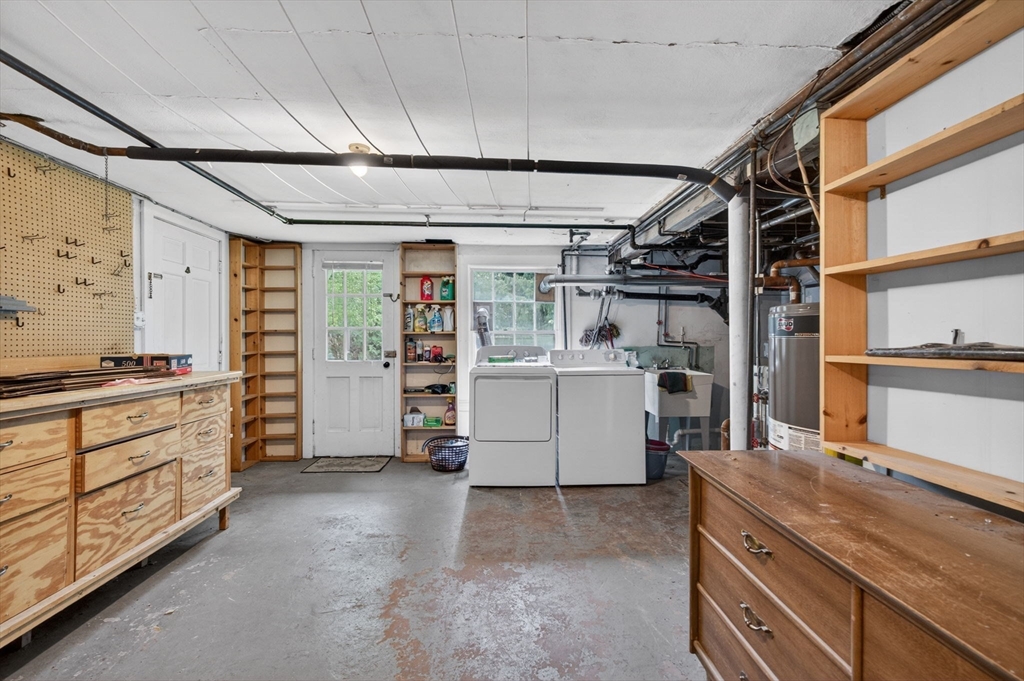 9 Stratford Road Andover, MA 01810 - Photo 31 of 35