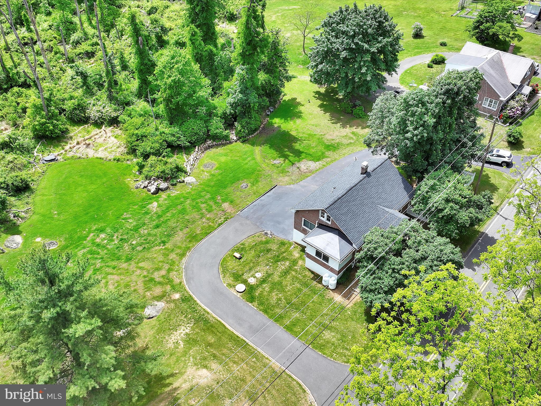 128 Niantic Road Barto, PA 19504 - Photo 3 of 38 Aerial
