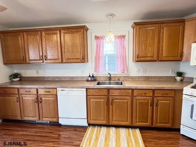$229,900 | 1 Fernwood Court, Mays Landing, NJ 08330