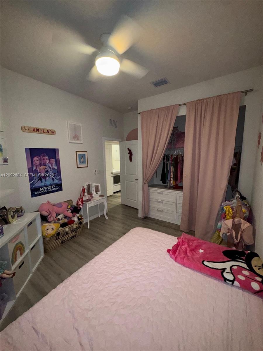 10941 Southwest 232nd Terrace Homestead, FL 33032 - Photo 14 of 20 Gallery Image 14