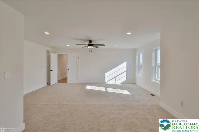 $675,000 | 936 Emerald Valley Lane, Bangor, PA 18013