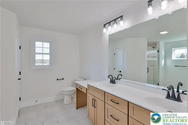 $675,000 | 936 Emerald Valley Lane, Bangor, PA 18013