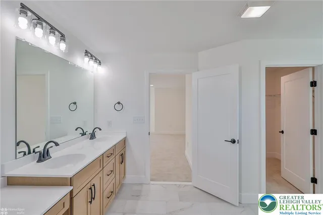 $675,000 | 936 Emerald Valley Lane, Bangor, PA 18013