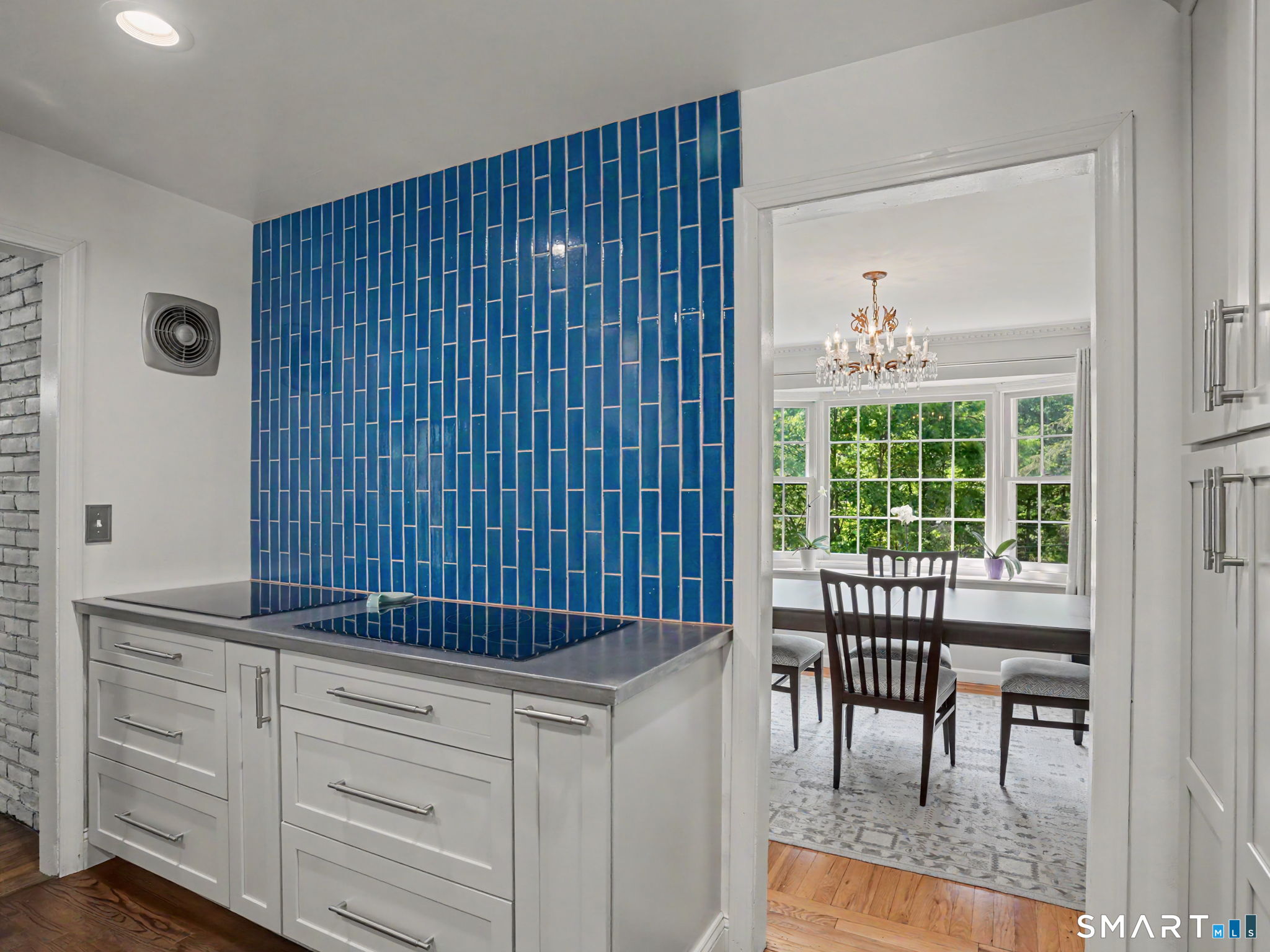 524 Nonopoge Road Fairfield, CT 06825 - Photo 7 of 34