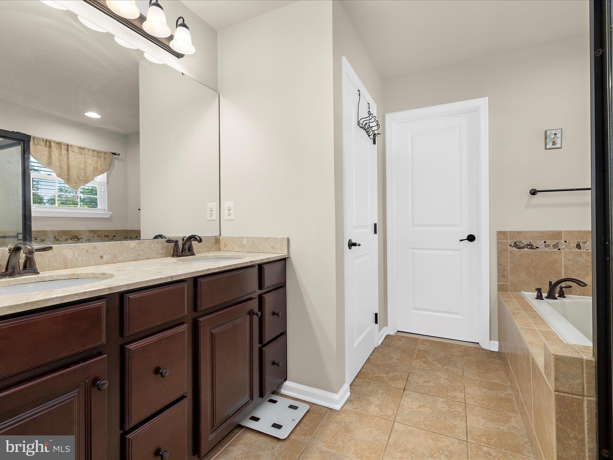 3314 Rosary Court Abingdon, MD 21009 - Photo 34 of 87 Owners Suite Bathroom