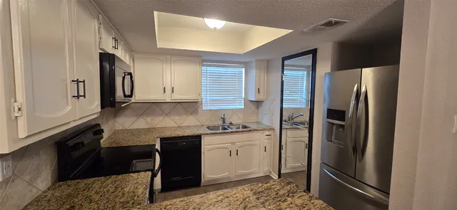 $158,000 | 14555 Wunderlich Drive, Unit 3403, Houston, TX 77069