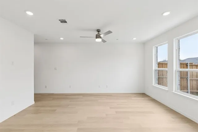 $364,990 | 3737 Pierce Lane, Grand Prairie, TX 75052