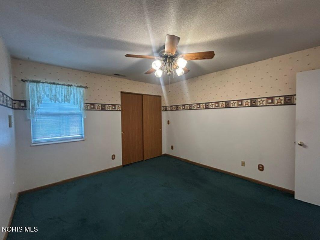 1609 Colonial Lane Bryan, OH 43506 - Photo 19 of 23 1609 Colonial bed 3
