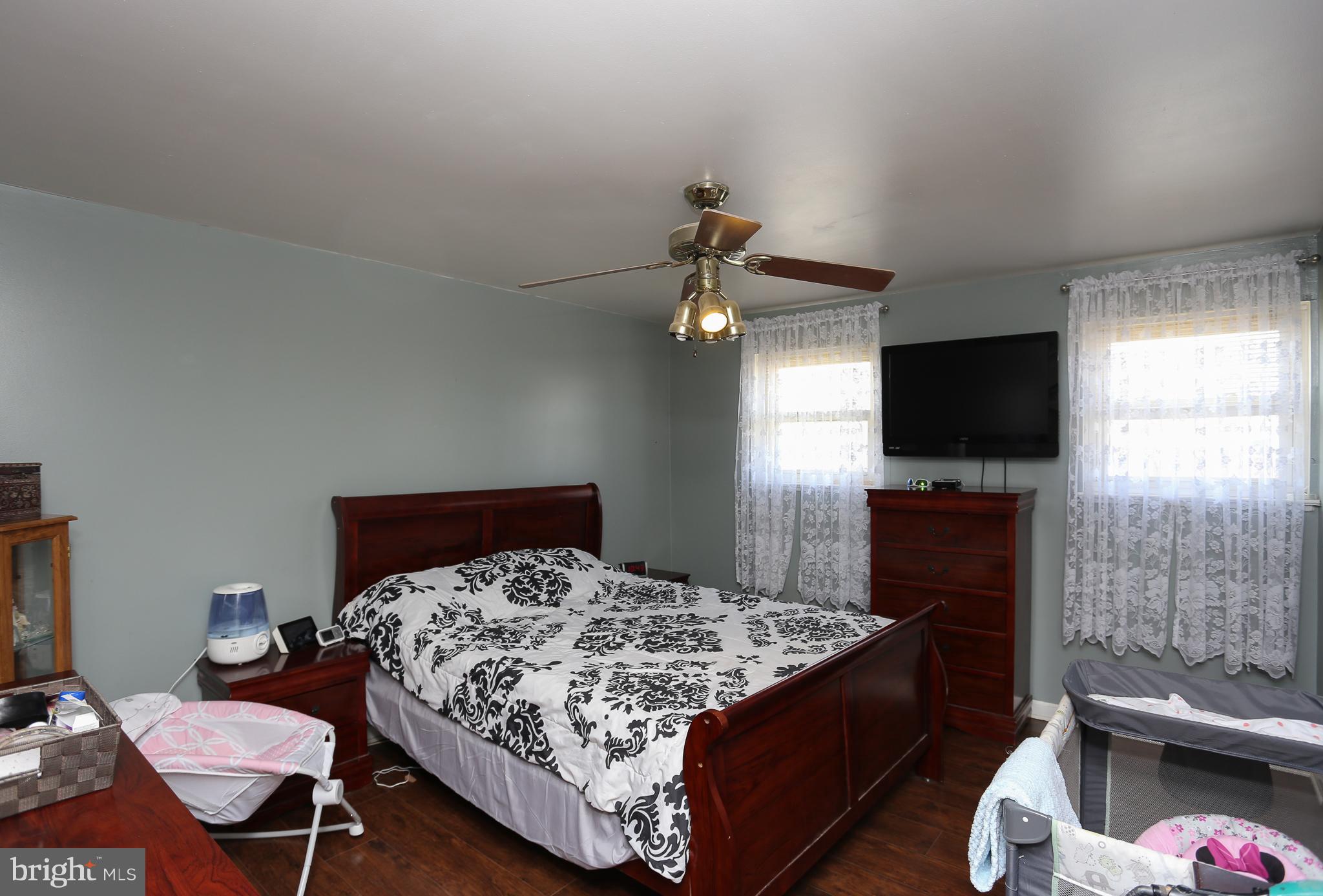 7644 Charlesmont Road Baltimore, MD 21222 - Photo 7 of 18 Bedroom (Master)