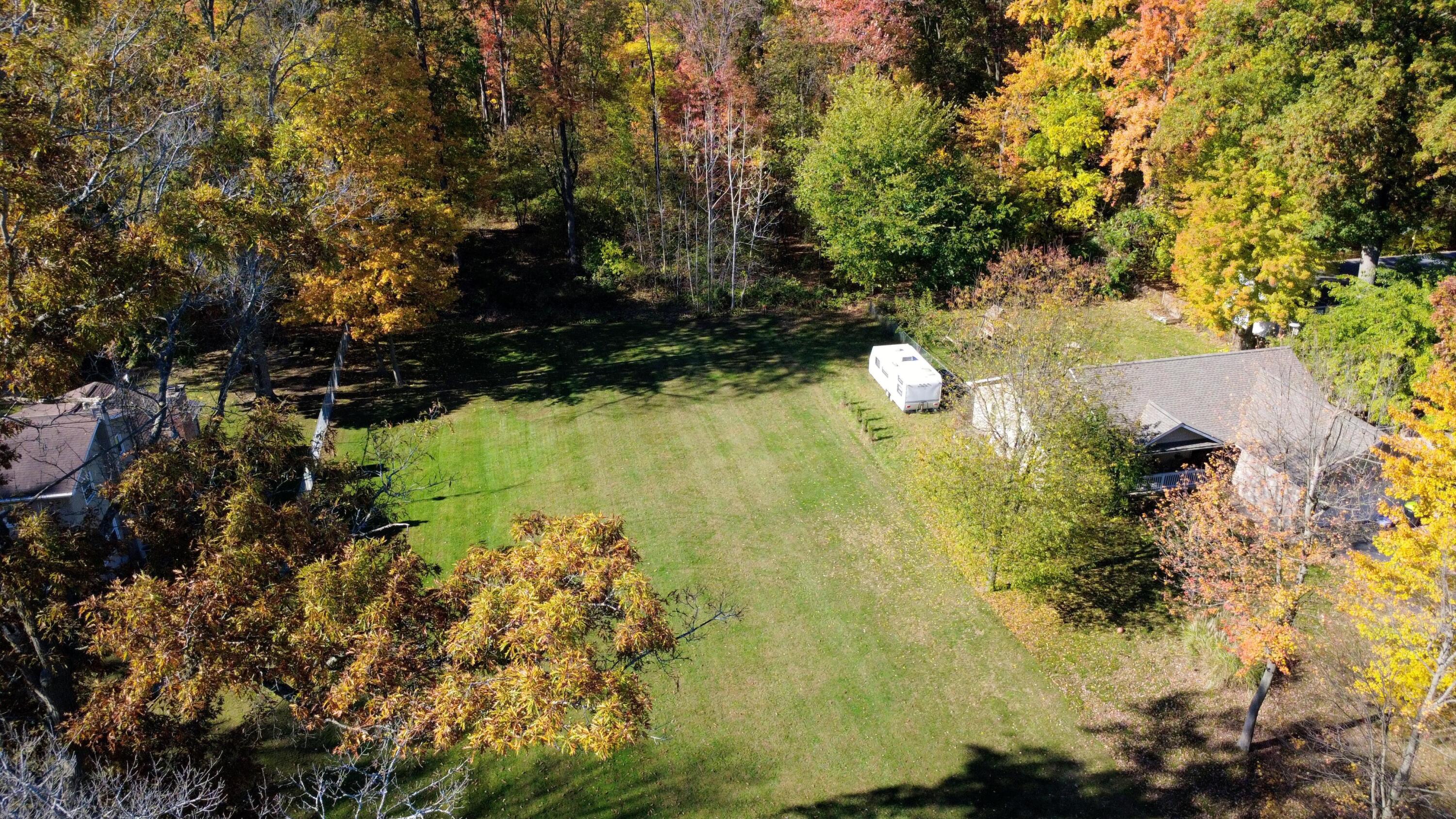 8040 South Backus Road Greenville, MI 48838 - Photo 4 of 7 DJI_0031