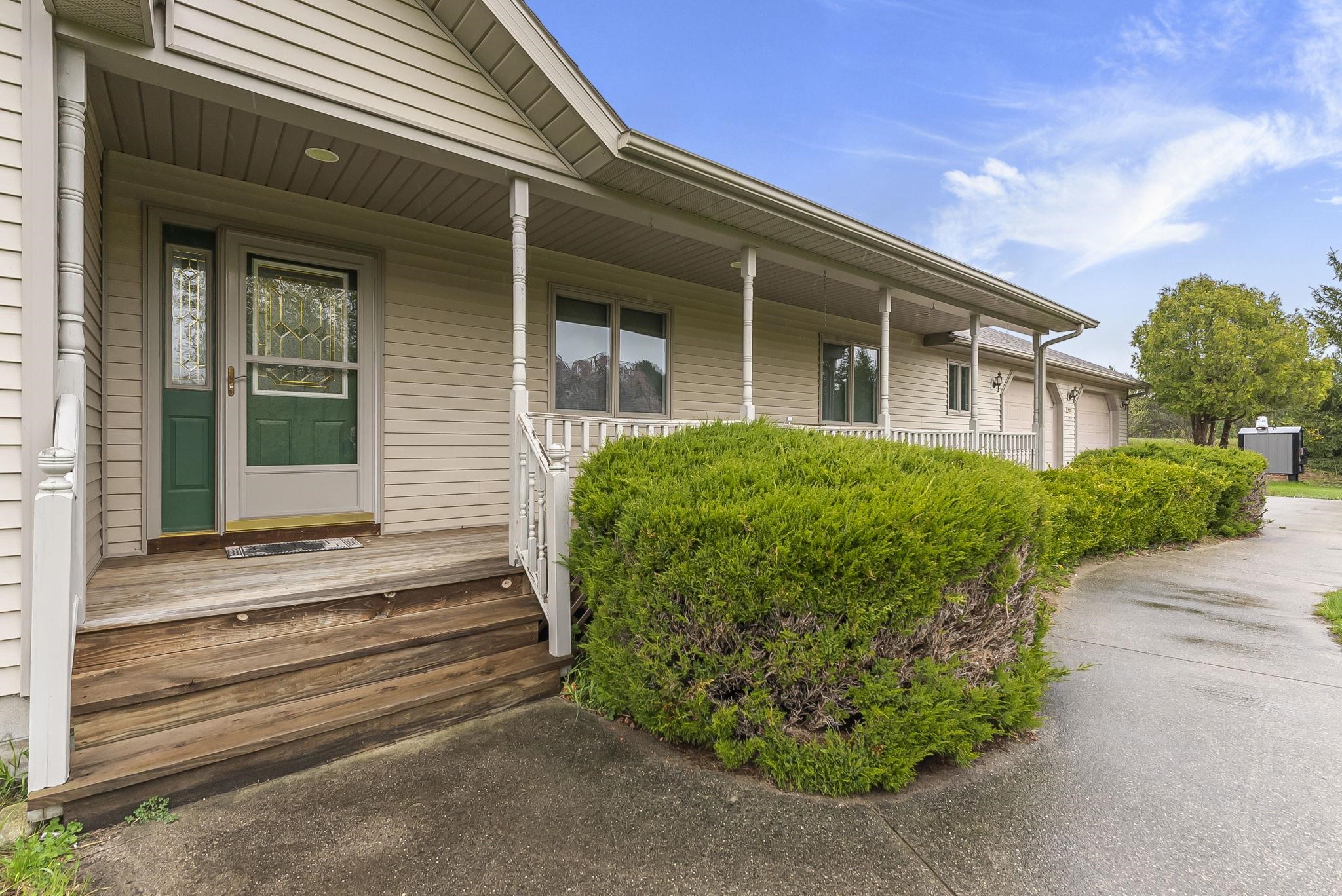 10122 Skiver Road Traverse City, MI 49685 - Photo 10 of 59 Gallery Image 10