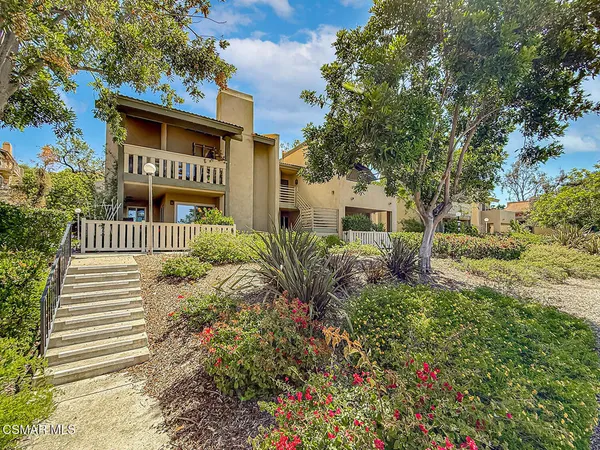 $499,900 | 224 Oak Leaf Drive, Unit 105, Thousand Oaks, CA 91360