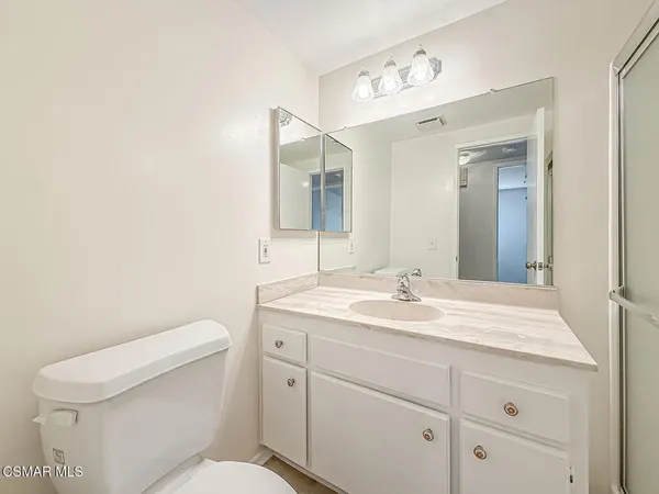 $499,900 | 224 Oak Leaf Drive, Unit 105, Thousand Oaks, CA 91360