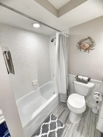 $2,500 | 3492 Northeast Causeway Boulevard, Unit 101, Jensen Beach, FL 34957