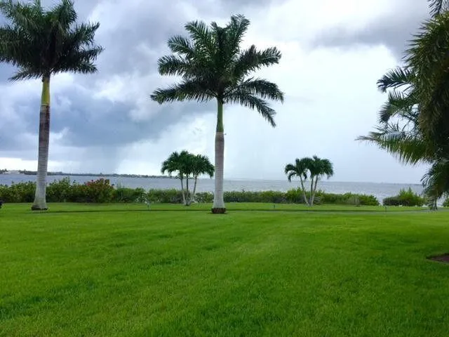 $2,500 | 3492 Northeast Causeway Boulevard, Unit 101, Jensen Beach, FL 34957