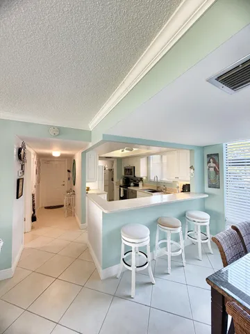 $2,500 | 3492 Northeast Causeway Boulevard, Unit 101, Jensen Beach, FL 34957
