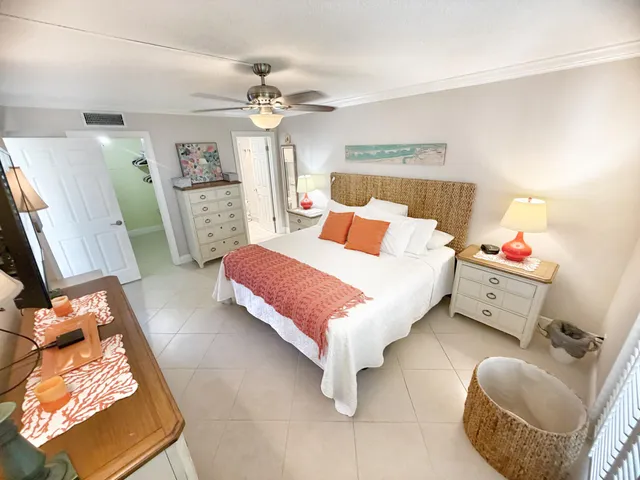 $2,500 | 3492 Northeast Causeway Boulevard, Unit 101, Jensen Beach, FL 34957