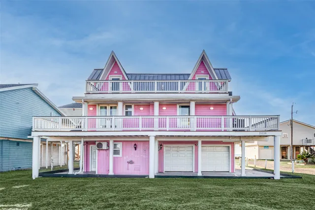 $1,185,000 | 21239 Gulf Drive, Galveston, TX 77554
