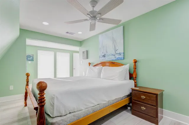 $1,185,000 | 21239 Gulf Drive, Galveston, TX 77554