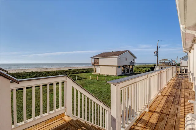 $1,185,000 | 21239 Gulf Drive, Galveston, TX 77554