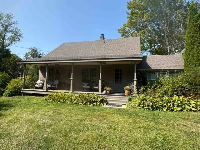 $589,000 | 614 Redwater Brook Road, Claremont, NH 03743