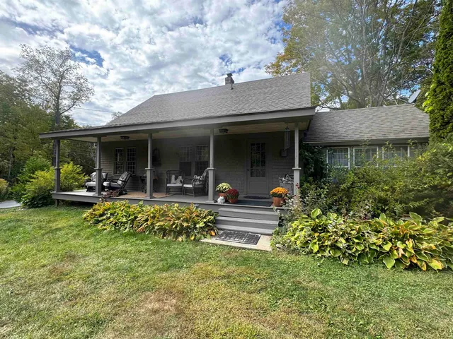 $589,000 | 614 Redwater Brook Road, Claremont, NH 03743