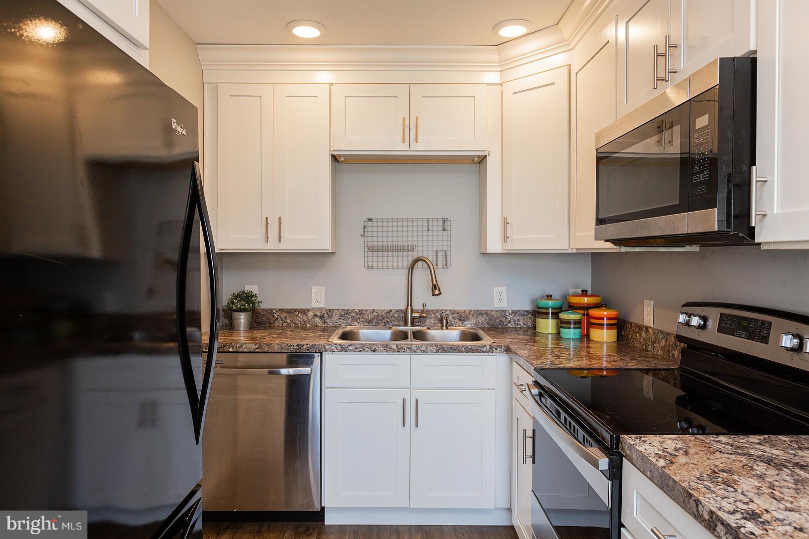 102 Silver Spring Road Landisville, PA 17538 - Photo 7 of 55 Gallery Image 7