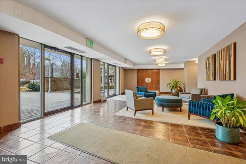 $199,000 | 9039 Sligo Creek Parkway, Unit 606, Silver Spring, MD 20901