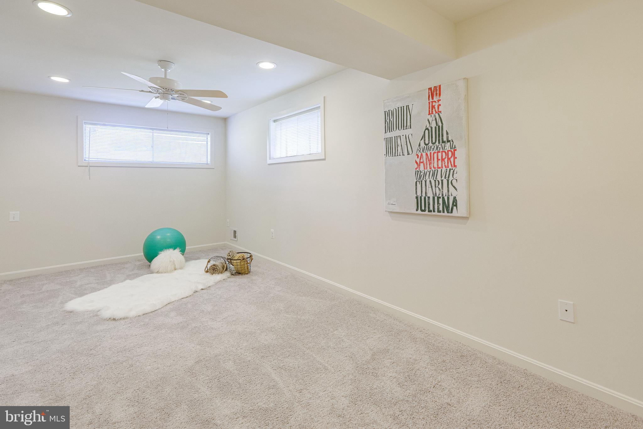 129 Claybrook Drive Silver Spring, MD 20902 - Photo 23 of 36