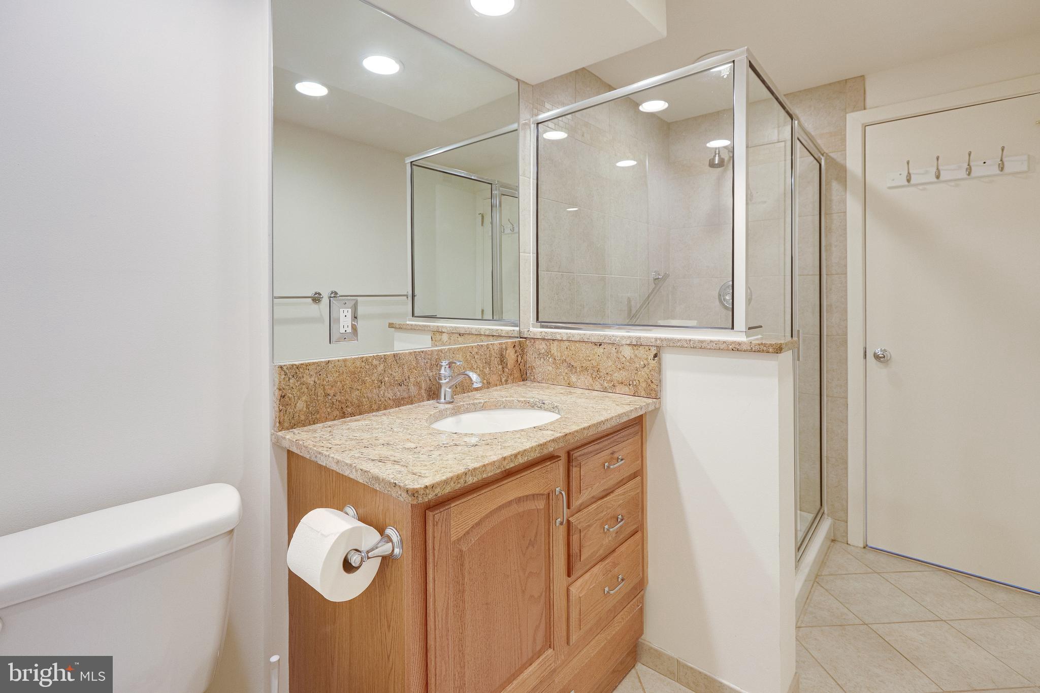 129 Claybrook Drive Silver Spring, MD 20902 - Photo 24 of 36