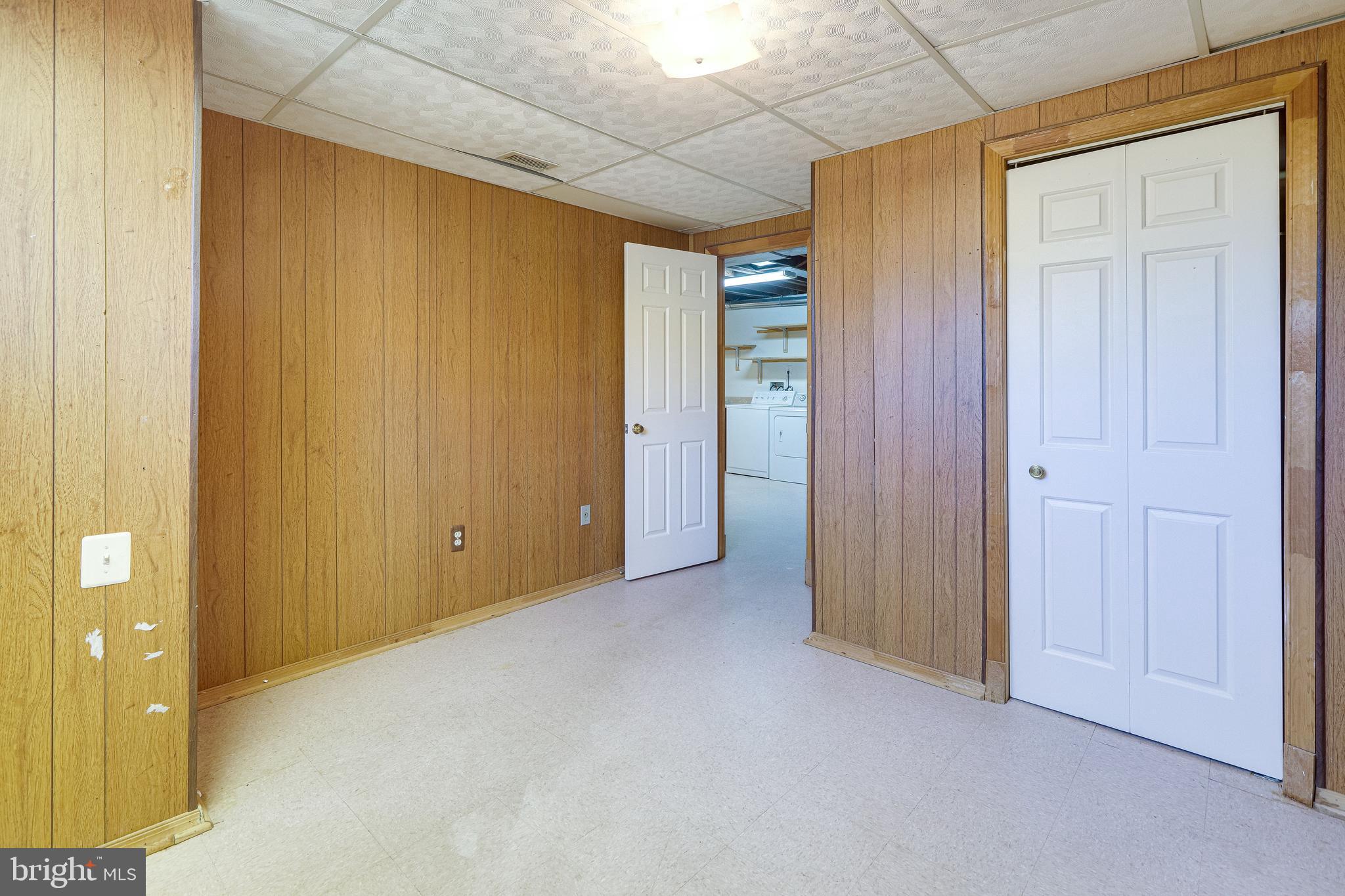 129 Claybrook Drive Silver Spring, MD 20902 - Photo 25 of 36