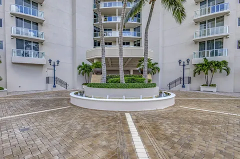 $4,250,000 | 2700 North Ocean Drive, Unit 1401A, Riviera Beach, FL 33404