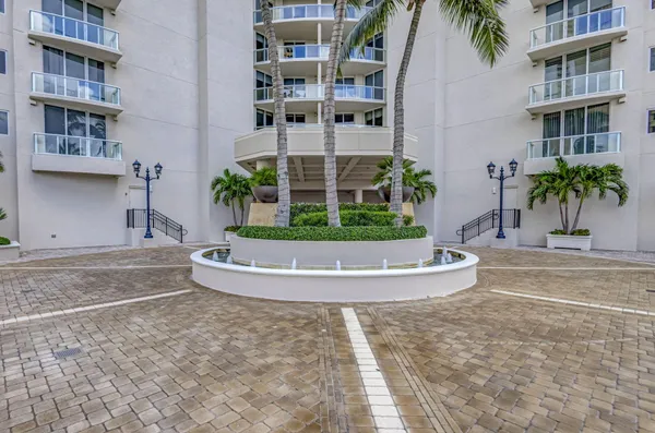 $4,250,000 | 2700 North Ocean Drive, Unit 1401A, Riviera Beach, FL 33404