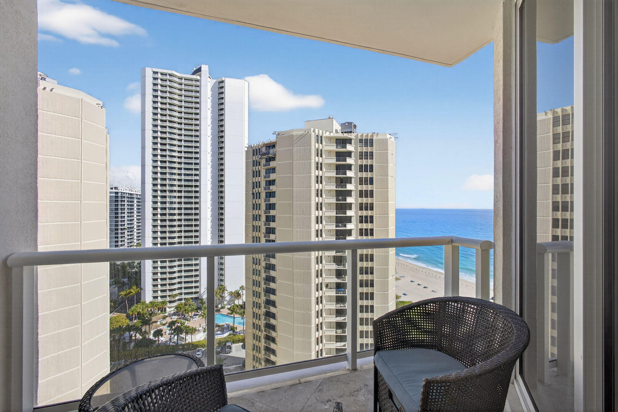 2700 North Ocean Drive, Unit 1401A Riviera Beach, FL 33404 - Photo 57 of 116 56-web-or-mls-5D1A3355