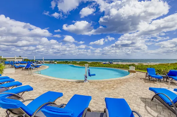 $4,250,000 | 2700 North Ocean Drive, Unit 1401A, Riviera Beach, FL 33404