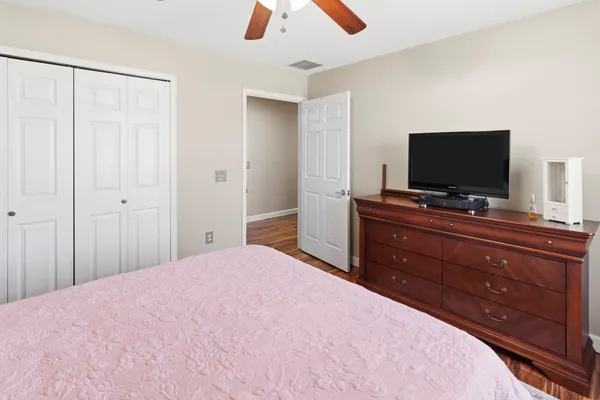 $254,900 | 3204 Timberline Drive, Champaign, IL 61822