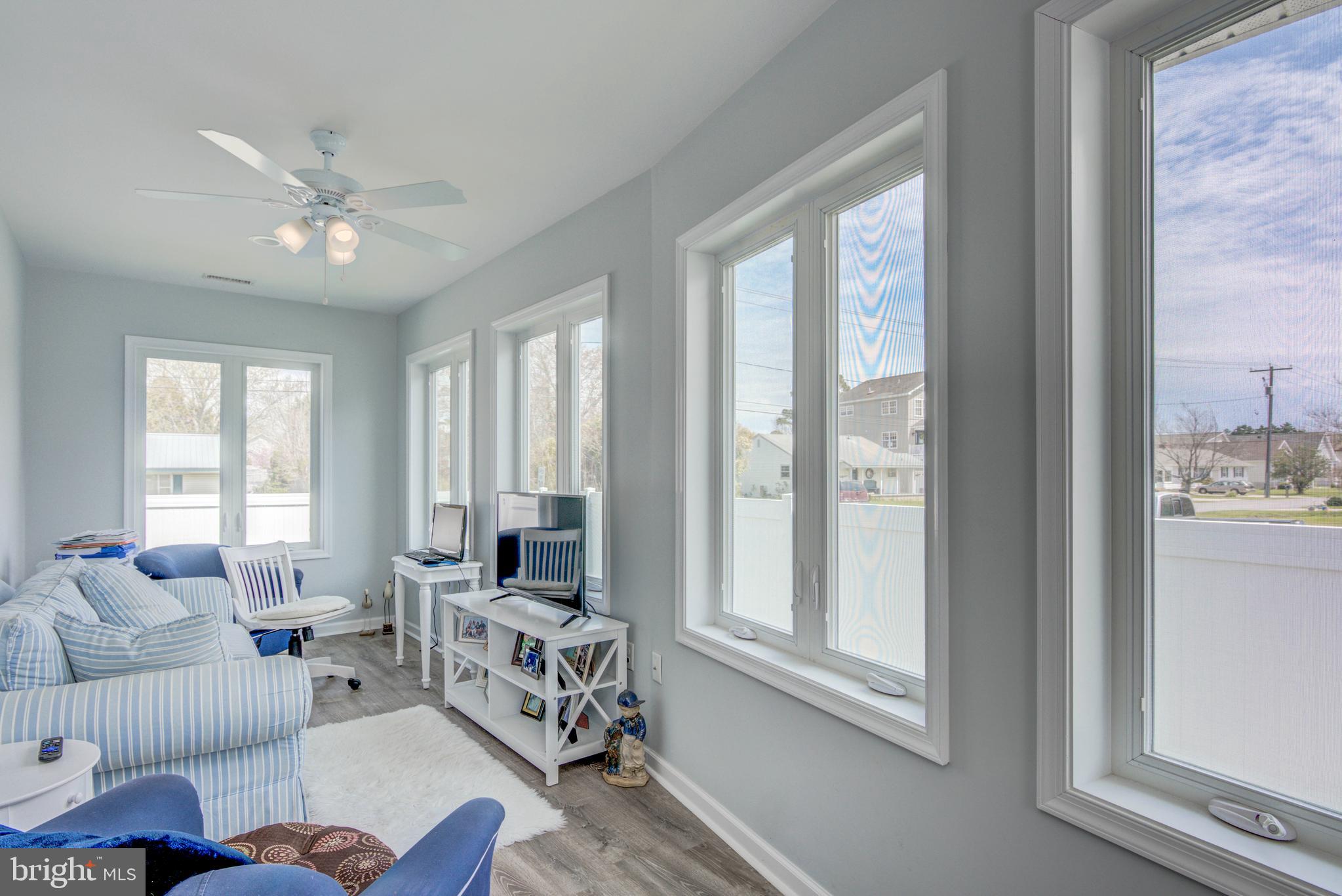 10242 Golf Course Road Ocean City, MD 21842 - Photo 6 of 55 Sunroom