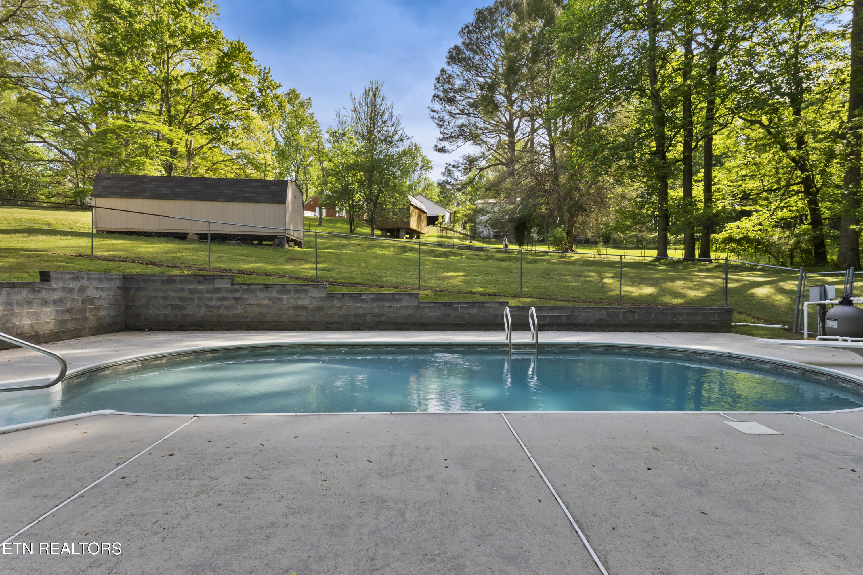 155 Chestnut Hill Road Harriman, TN 37748 - Photo 35 of 38 IMG_0990