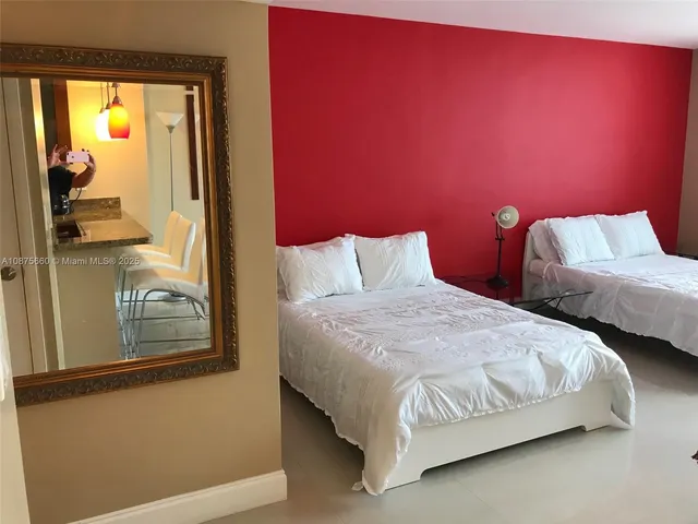 $3,500 | 100 Lincoln Road, Unit 1226, Miami Beach, FL 33139