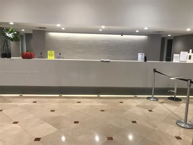 $3,500 | 100 Lincoln Road, Unit 1226, Miami Beach, FL 33139