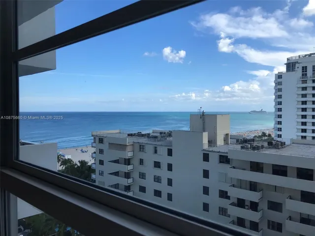 $3,500 | 100 Lincoln Road, Unit 1226, Miami Beach, FL 33139