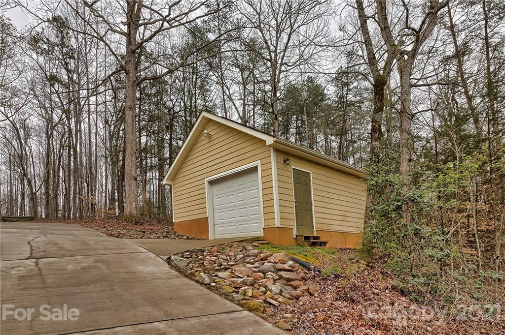 440 Narrow Gauge Road Dallas, NC 28034 - Photo 7 of 28 Gallery Image 7