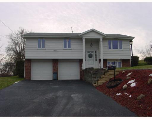 21 Flora Road Baldwin, PA 15227 - Photo 1 of 14 Exterior Front. This home sits off the street and has nice curb appeal!