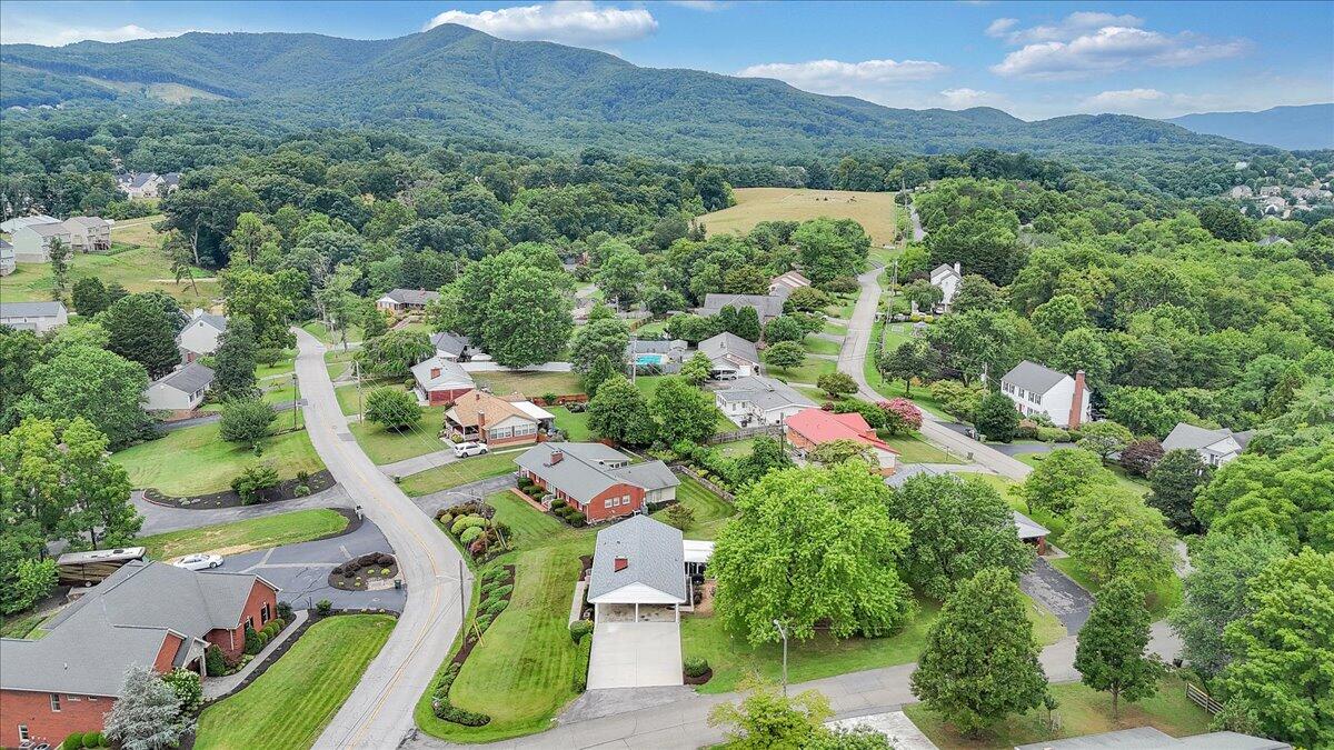 419 Diamond Road Salem, VA 24153 - Photo 62 of 76 14-DJI_20250710100559_0033_D