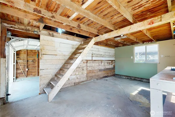 a view of an entryway with staircase